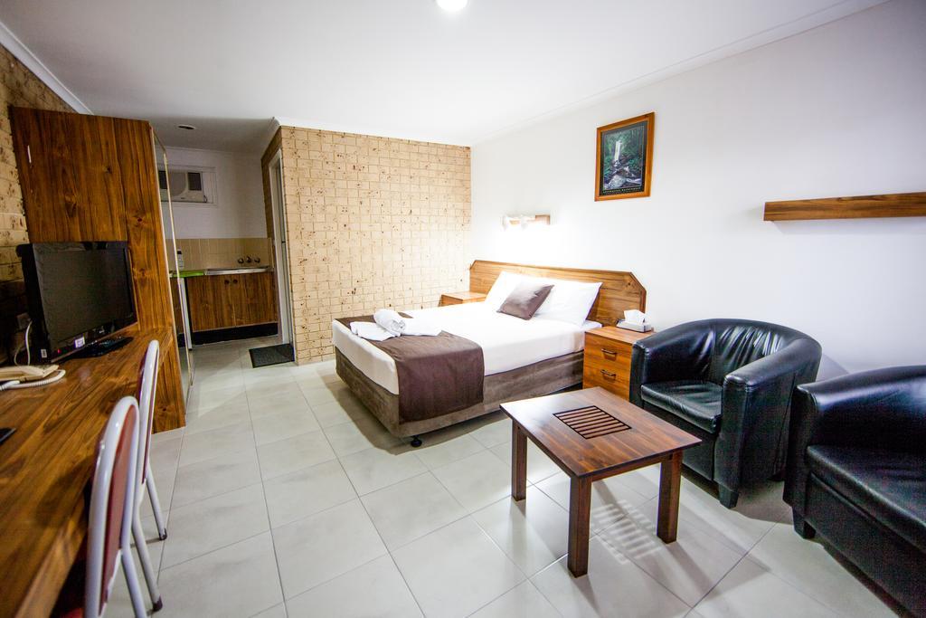 Ballina Hi-Craft Motel Extérieur photo