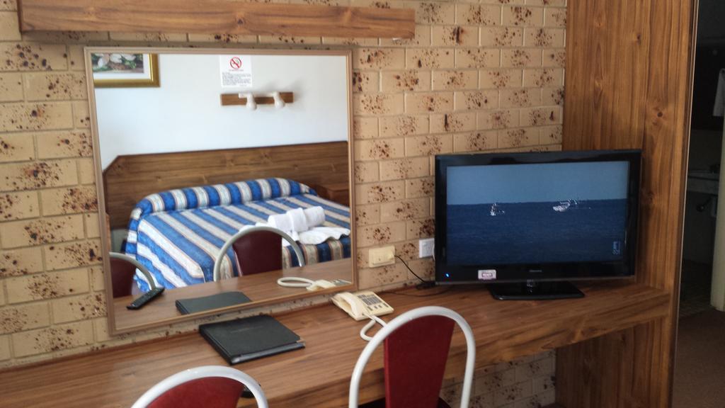 Ballina Hi-Craft Motel Extérieur photo